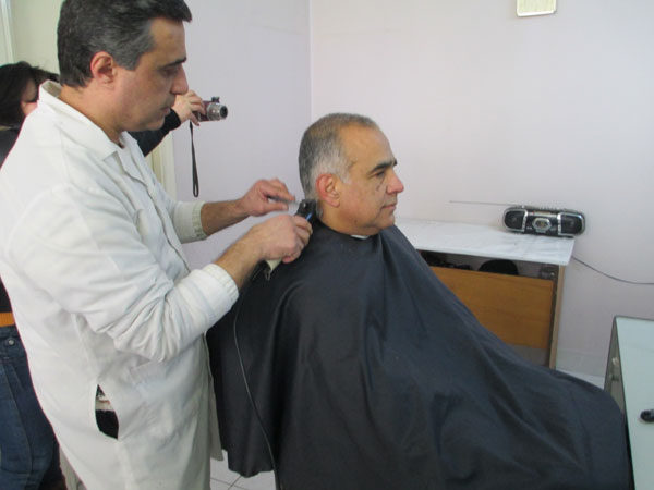 Раффи Ованнисяна постриг случайный парикмахер