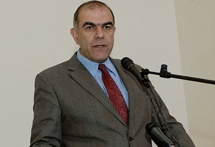 Гарегин Чугасзян: «Ни одна партия не сможет вытащить Армению из ямы»