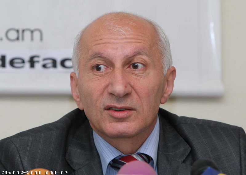 Мовсес Шахвердян: «Разве НКР уполномочила Сержа Саргсяна уступить Азербайджану какую-либо часть своей территории?»
