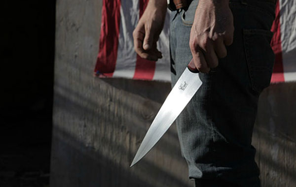 Из-за сайта «Одноклассники» нанес жене десять ударов ножом