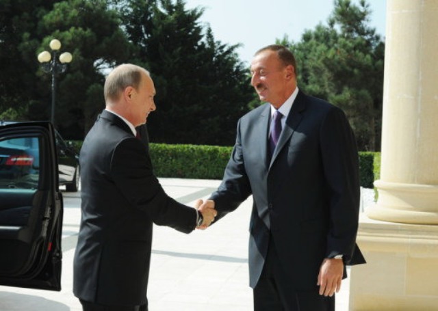 Объем военно-технического сотрудничества между Россией и Азербайджаном составляет 4 млрд долларов