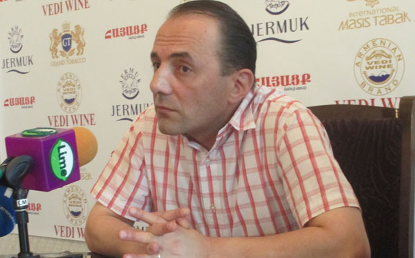 27 августа Рубен Меграбян утверждал, что Армения подпишет Соглашение об ассоциации с ЕС