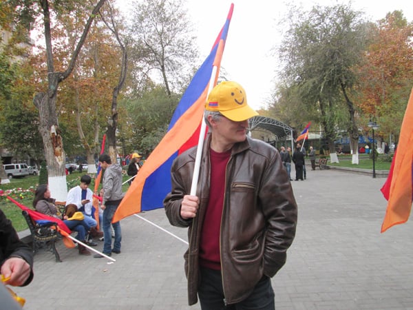 Самвелу Алексаняну грозят заполнить интернет антирекламой Yerevan City
