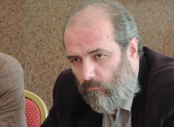 Левон Барсегян: “Некоторые министры не получили должности, но  получат “конфеты”
