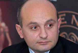 Степа Сафарян: “Серж Саргсян поставил перед Овиком Абрамяном задачу вернуть неуплаченные суммы”