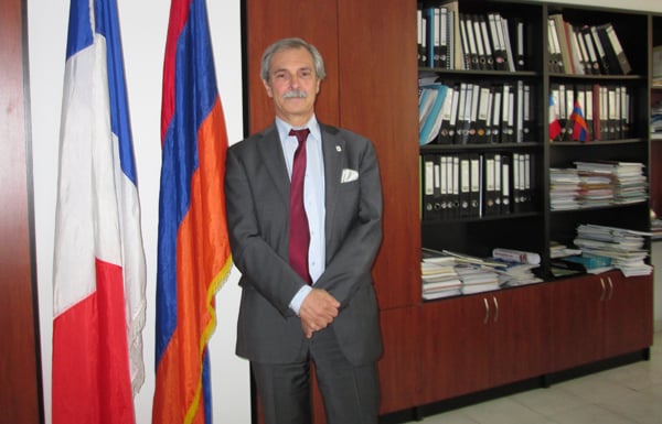 Ректор Французского Университета в Армении — о вузе, “Золотом абрикосе” и красках Армении