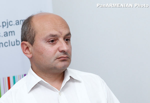 Степан Сафарян о сбитом вертолете: ”Армянская сторона непонятным и неизвестным образом споткнулась”
