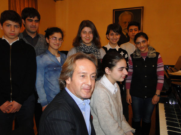Итальянский пианист впечатлен учащимися “Чайковской” школы