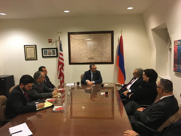 Встречи министра иностранных дел НКР в Вашингтоне