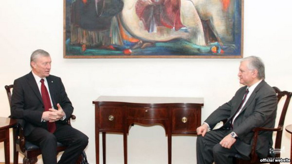 Бордюжа и Налбандян утверждают, что президент Армении «не критиковал ОДКБ»: Радио Азатутюн