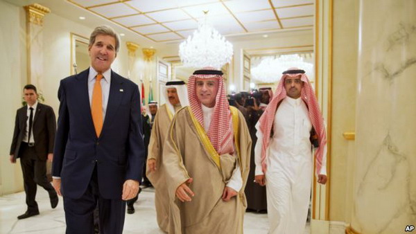США и их союзники в Персидском заливе готовы начать переговоры по Сирии: Джон Керри