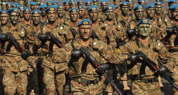День Армии: Республика Армения отмечает 24-ую годовщину создания Вооруженных Сил