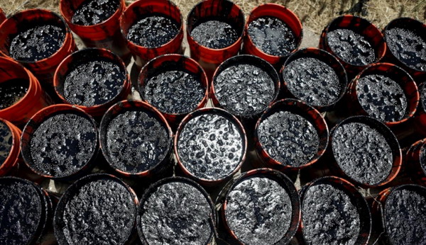 Цены на нефть рухнули ниже $31 за баррель