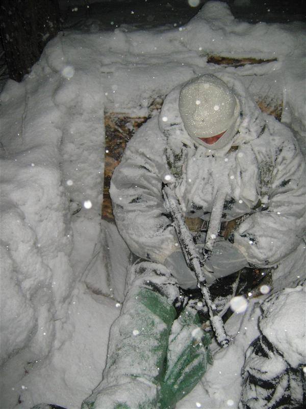 Покрытый снегом солдат: история одной фотографии (ФОТО)