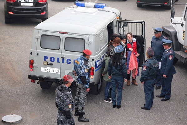 Арест Марине Катанян также продлен на два месяца