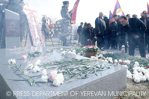Дань уважения памяти великого армянского полководца Андраника