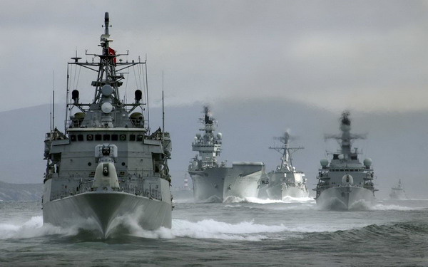 В порт Батуми вошло соединение НАТО из четырех боевых кораблей