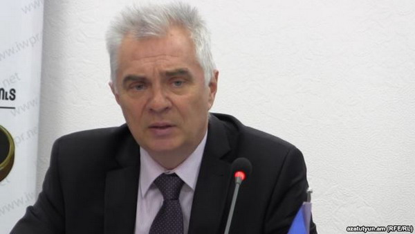 Петр Свитальский: власти Армении пообещали Западу новый «справедливый» Избирательный кодекс – Радио Азатутюн