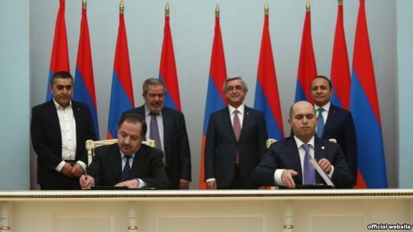 Правящая РПА и партия Дашнакцутюн подписали меморандум: «Соглашение о политическом сотрудничестве»