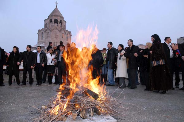 Праздник Трндез: Армянская Апостольская Церковь сегодня отмечает Сретение Господне
