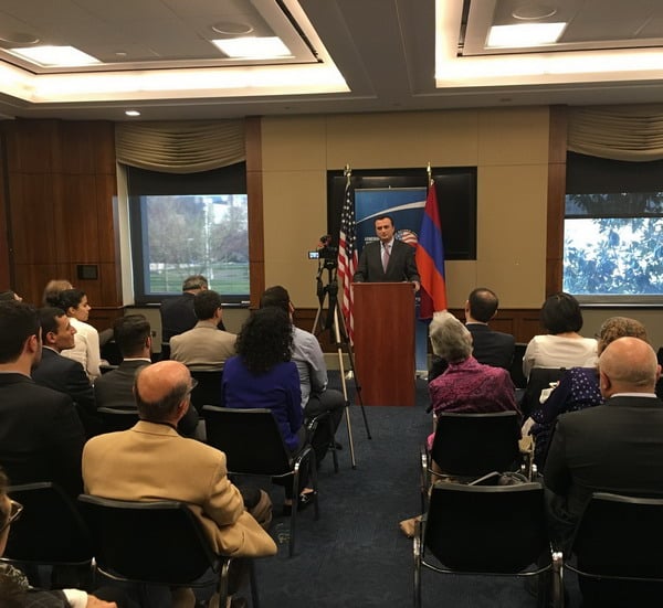 Постпред НКР в США Роберт Аветисян выступил с речью на мероприятии в Конгрессе