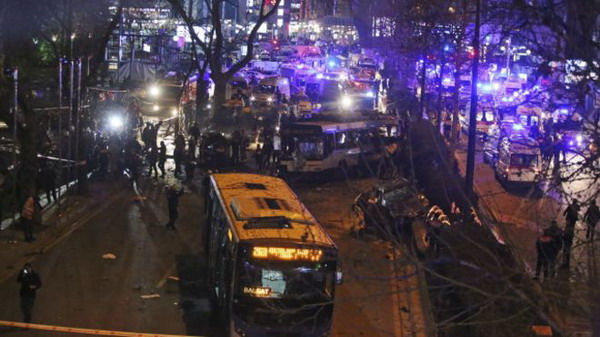 Взрыв в правительственном районе Анкары: десятки погибших