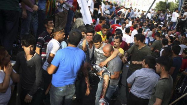 В двух курдонаселенных районах Турции введен бессрочный комендантский час