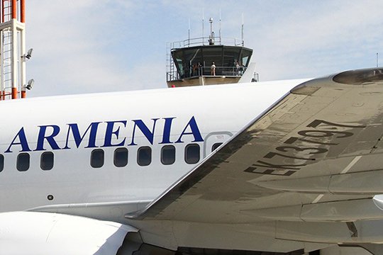 Живущий в домике гюмрийский зубной техник – владелец 51% акций авиакомпании «Армения»?