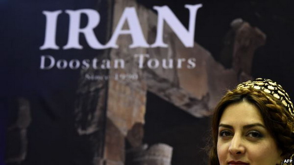 Депутаты-женщины парламента Ирана подали в суд за слова «парламент – не место для женщин и ослов»