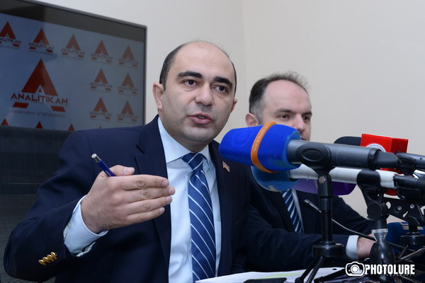 Эдмон Марукян: в Армении препятствуют ввозу бананов, памперсов, лекарств, электродов для сварки