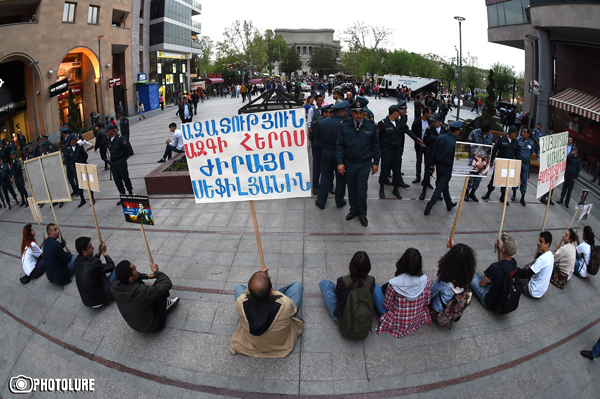 Задержаны все участники акции протеста на Площади Свободы в Ереване