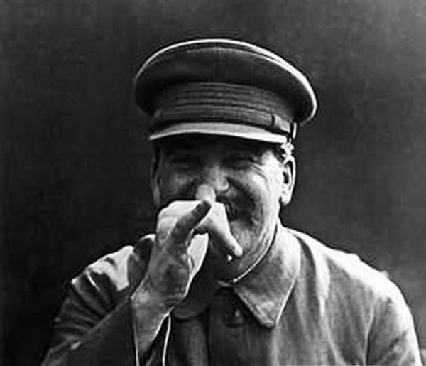 Более половины жителей России позитивно относятся к Иосифу Сталину: опрос