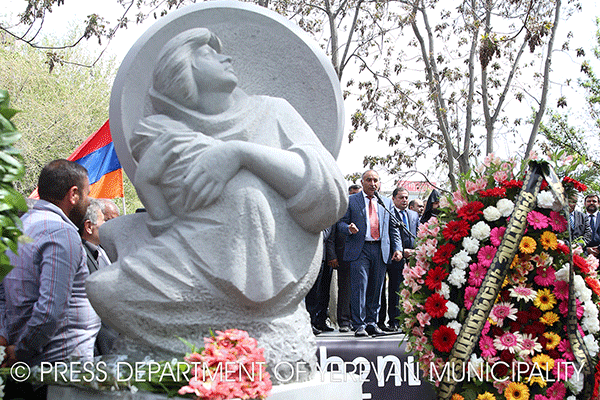 В Ереване открыт памятник памяти погибших езидов