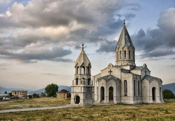 Признание независимости может спасти и Арцах, и Армению