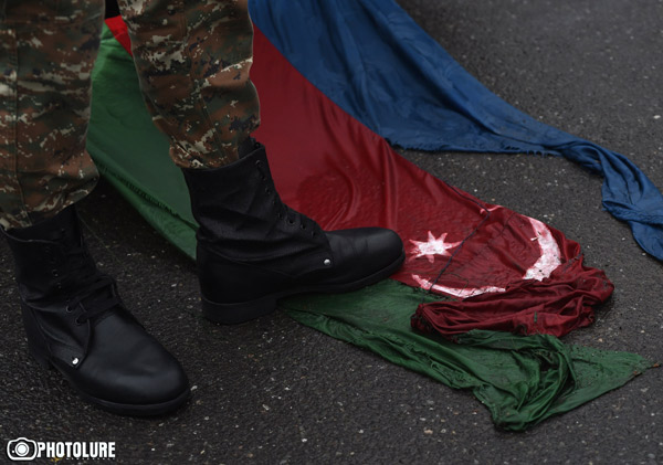 Подсчет материальных и людских потерь Азербайджана