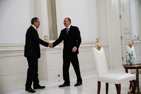 Лавров – Алиеву: мы полностью поддерживаем инициативы сопредседателей Минской Группы