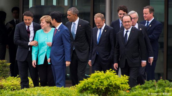 Время для снятия санкций с РФ еще не пришло: Ангела Меркель на саммите «Большой семерки»