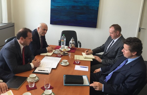 Замглавы МО Армении Давид Тоноян провел встречи в МО и МИД Германии