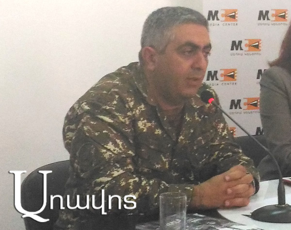 Арцрун Ованнисян: в ВС нет глобальной проблемы ни с плащ-палатками, ни с продовольствием