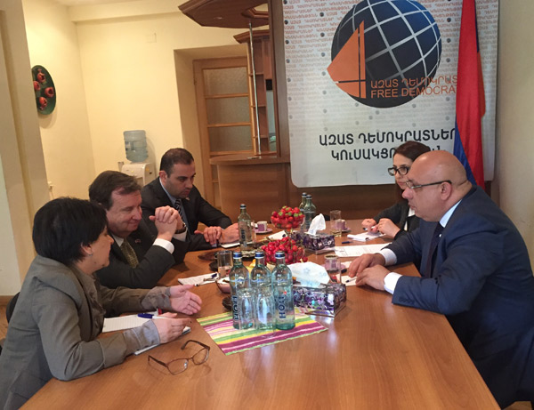 Посол Миллс выразил надежду, что в окончательном варианте изменений ИК Армении будут включены все основные предложения ОБСЕ/БДИПЧ