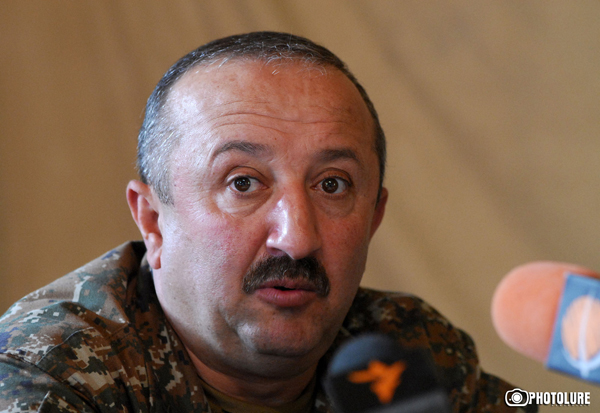 Генерал-лейтенант Мовсес Акобян назначен на должность замминистра обороны