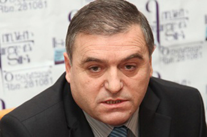 Ваграм Атанесян: «Посетит ли Лавров Степанакерт?»