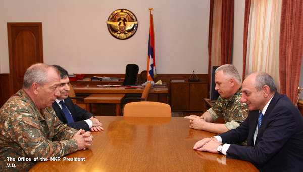 Бако Саакян встретился с первым заместителем начальника ГШ ВС и замминистра обороны Армении