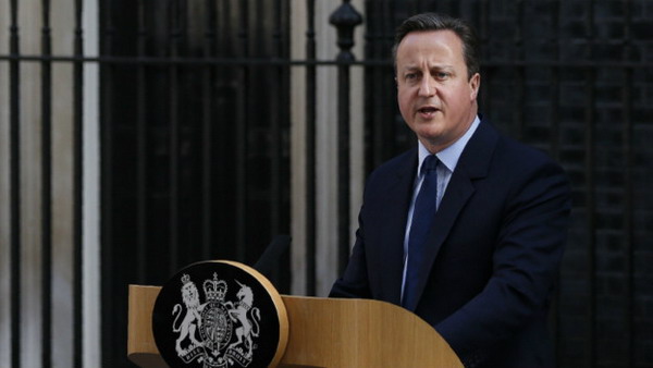Дэвид Кэмерон заявил об отставке с поста премьера Великобритании