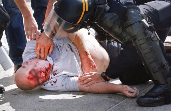 Марсель: кровавые столкновения английских и российских болельщиков (ВИДЕО, ФОТО)