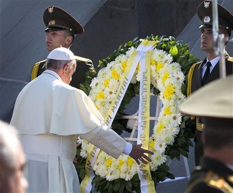 МИД Турции — Ватикану: Папа показал свою безусловную приверженность «армянским измышлениям»