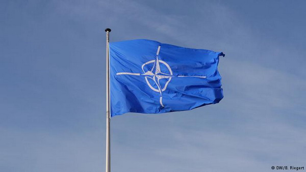 НАТО действует абсолютно правильно: комментарий Deutsche Welle