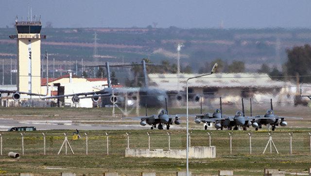 7000 турецких силовиков окружили авиабазу Инджирлик из-за «возможной попытки переворота»