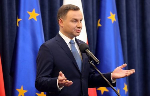 НАТО должен оставить открытыми двери Альянса для Украины, Грузии и Молдовы: президент Польши