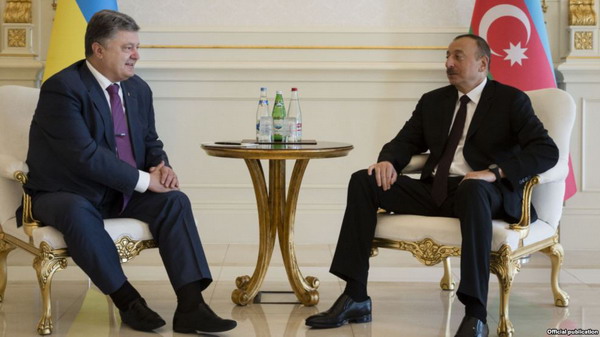 «Украина не признает Нагорный Карабах»: заявления президента Украины в Баку
